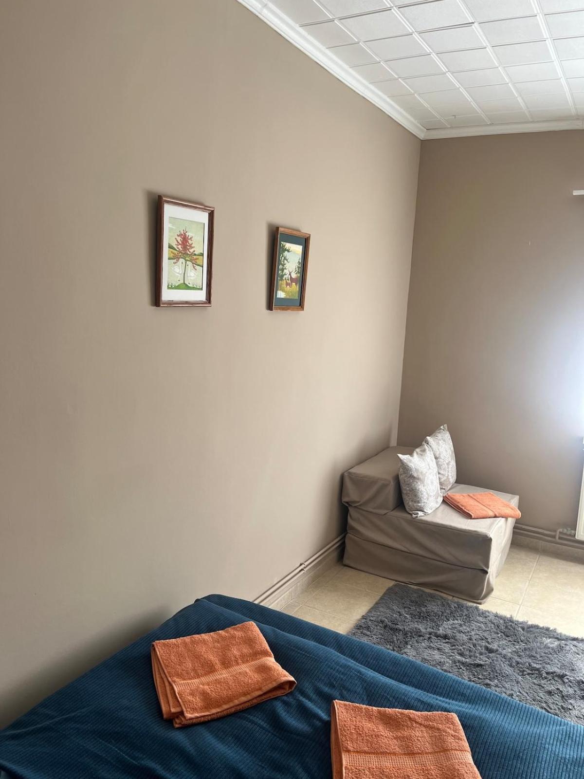 Tejfeles Vendeghaz Apartment Porva Exterior foto